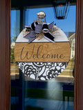 Welcome Door Hanger: Birchwood Round Sign with Black & White Bow